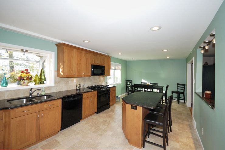 Professionally Renovated kitchen in Fairless Hills, PA