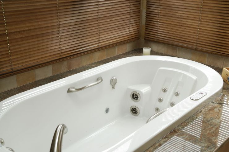 Lansdale Modern Bathtub Installation