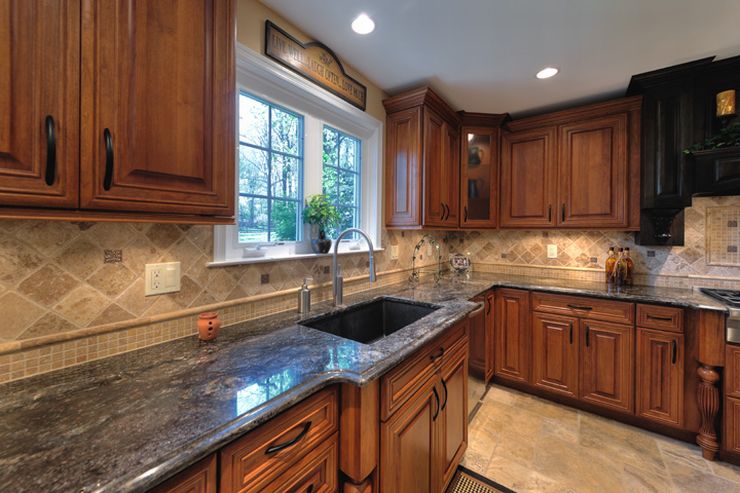 Professionally Renovated kitchen in Warminster, PA