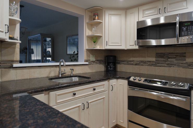 Modern Kitchen sinks and faucets in Doylestown, PA
