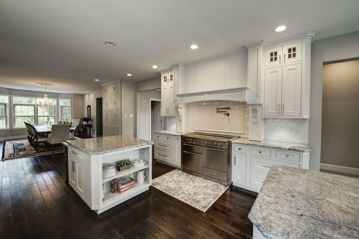 Professionally Renovated kitchen in Huntigdon Valley, PA